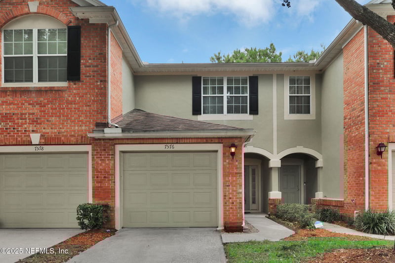 7576 Red Crane Ln, Jacksonville, FL 32256