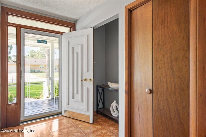 3393 Viceroy Dr, Jacksonville, FL 32257