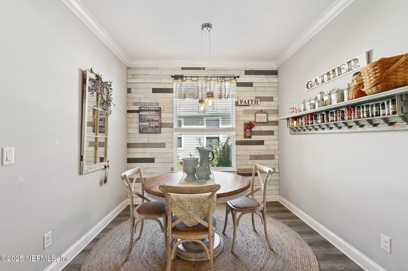 297 Grant Logan Dr, St Johns, FL 32259