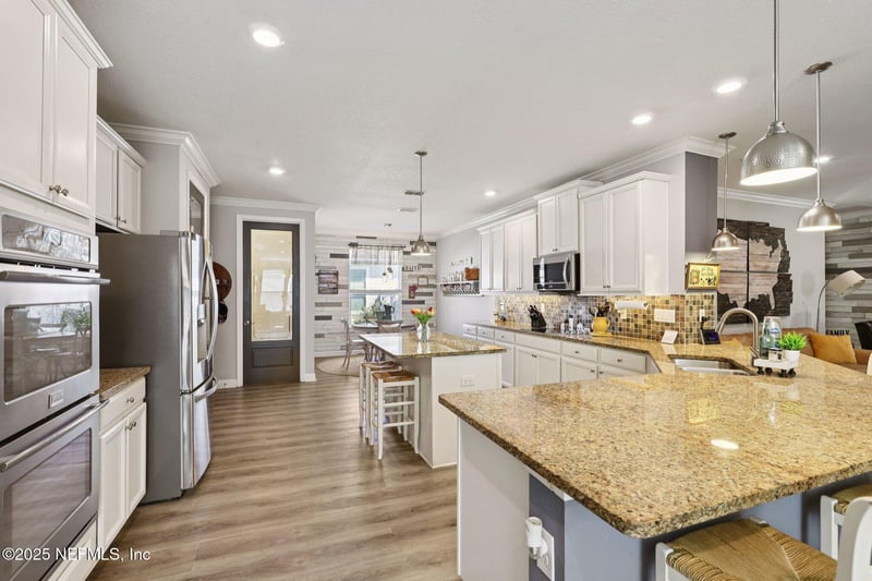 297 Grant Logan Dr, St Johns, FL 32259