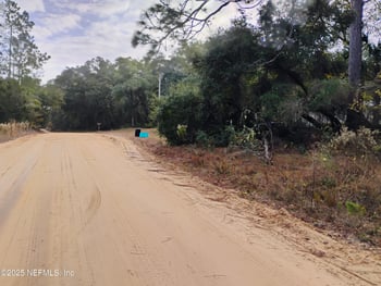 103 Antler Rd, Interlachen, FL 32148