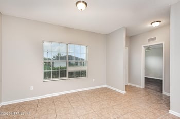 8073 Violet Willow Ln, Jacksonville, FL 32244