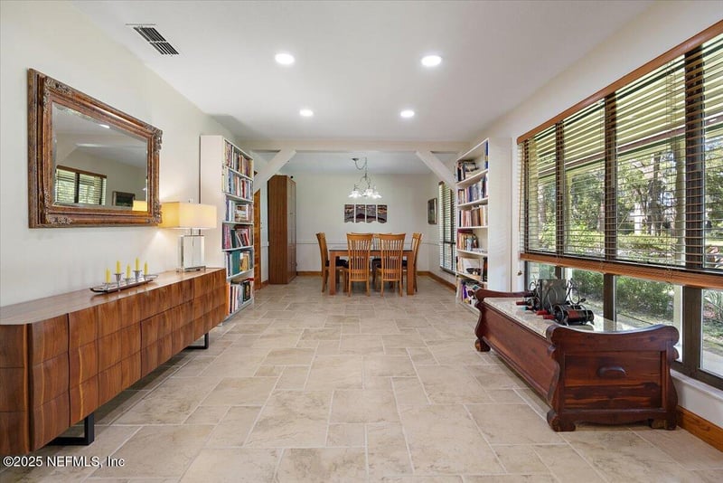 10567 Scott Mill Rd, Jacksonville, FL 32257