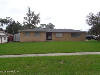 331 Neptune Rd, Orange Park, FL 32073