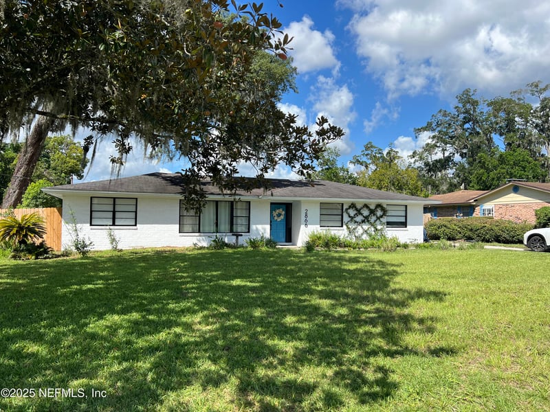 2866 River Oak Dr, Orange Park, FL 32073