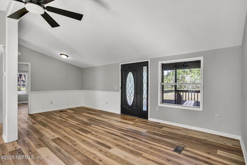 392 Foxtail Ave, Middleburg, FL 32068