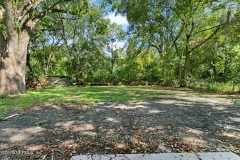 7567 Sharbeth Dr, Jacksonville, FL 32210