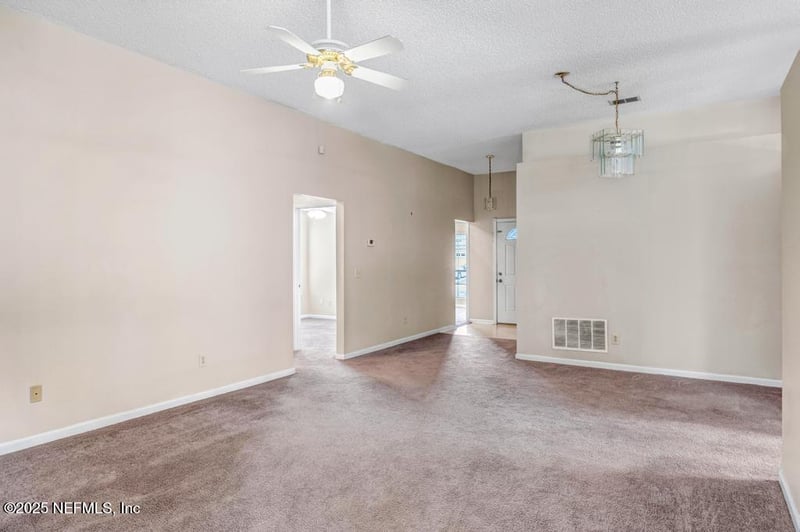 12895 Bentwater Dr, Jacksonville, FL 32246