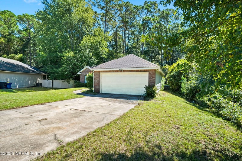 2352 Scenic View Ct, Jacksonville, FL 32218