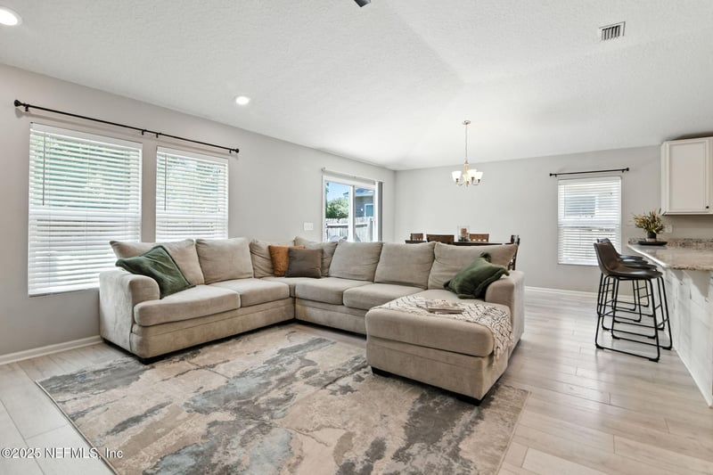 9508 Abby Glen Cir, Jacksonville, FL 32257