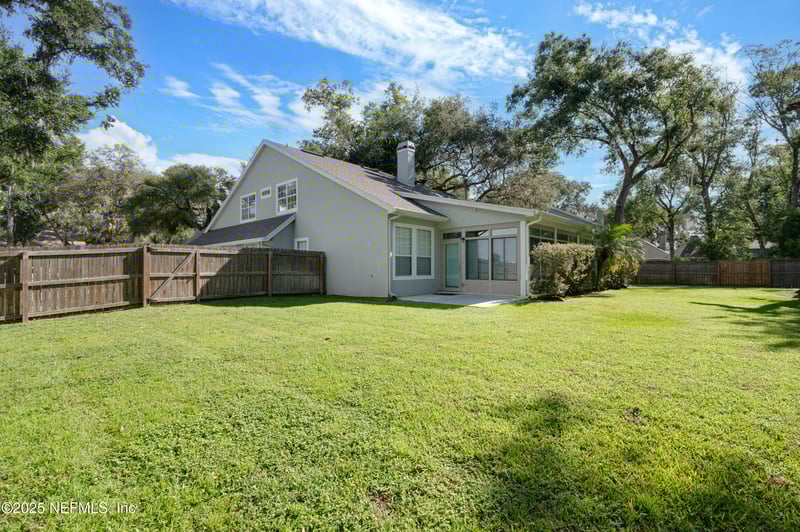 5091 Great Oak Ln, Sanford, FL 32771