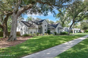 5091 Great Oak Ln, Sanford, FL 32771