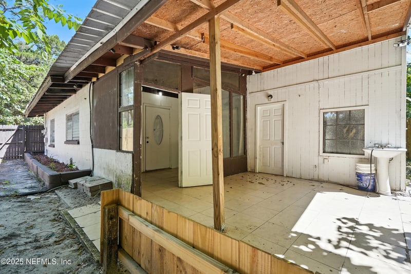 8356 Susie St, Jacksonville, FL 32210