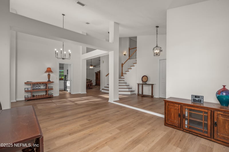 5091 Great Oak Ln, Sanford, FL 32771