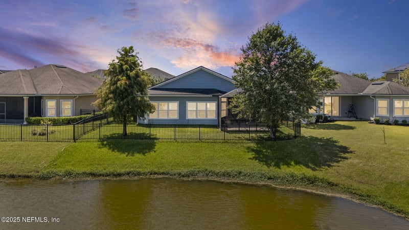 1520 Autumn Pines Dr, Orange Park, FL 32065