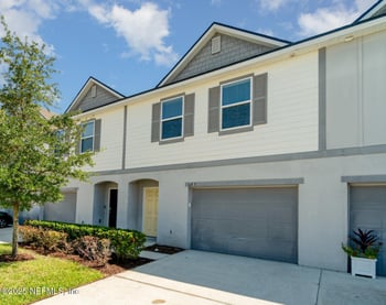 10547 Maidstone Cove Dr, Jacksonville, FL 32218