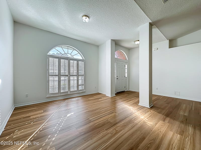 1305 Hawks Crest Dr, Middleburg, FL 32068