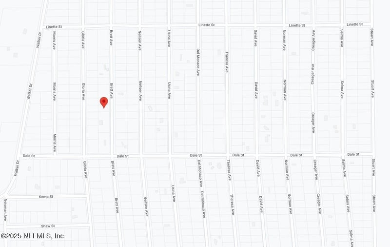 713 Brett Ave, Interlachen, FL 32148