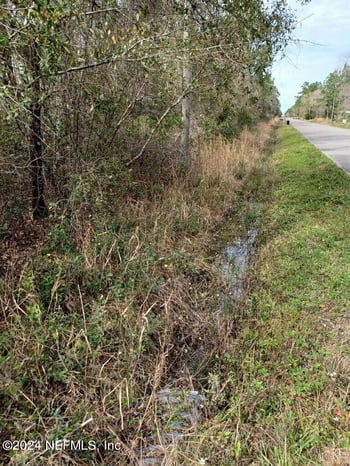 10465 Erickson Ave, Hastings, FL 32145