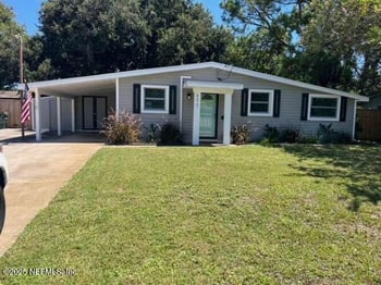 477 Sailfish Dr, Atlantic Beach, FL 32233
