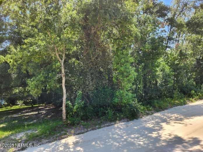 221 Oak St, Hawthorne, FL 32640