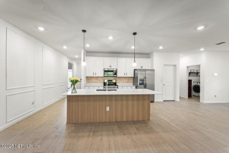 1598 Lachlan Cir, Jacksonville, FL 32218