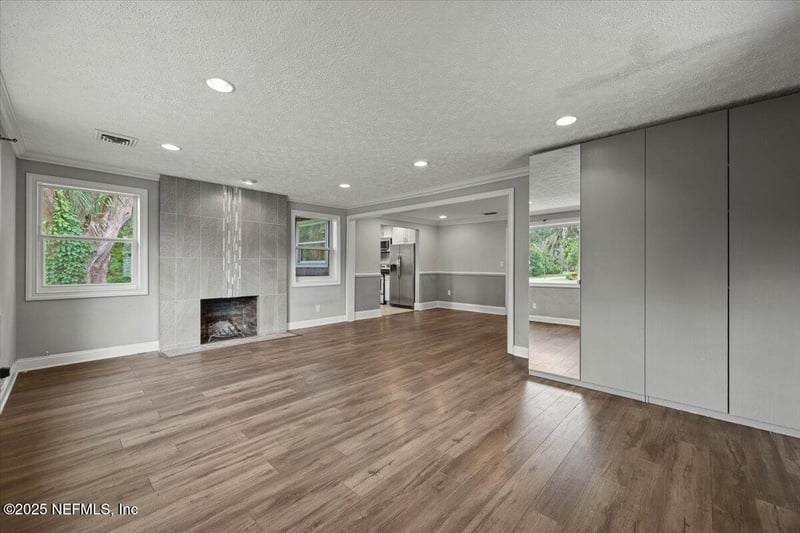 1140 Hickman Rd, Jacksonville, FL 32216