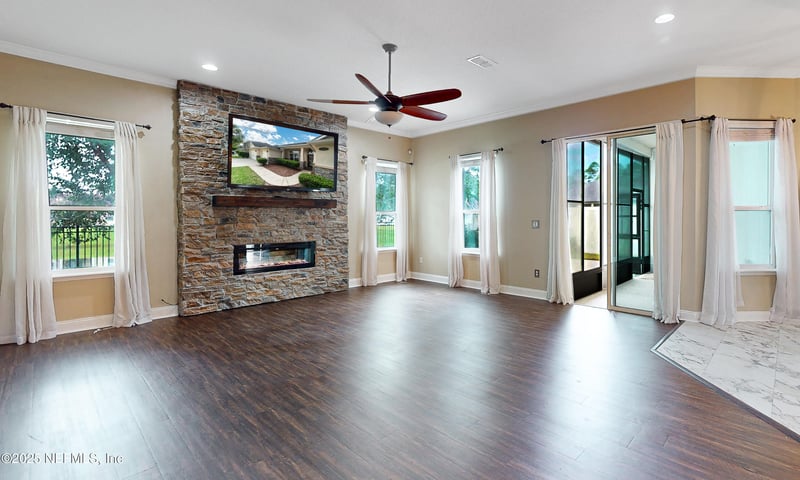 4015 Cormorant Ln, Middleburg, FL 32068