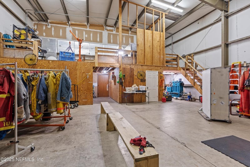 3787 Old Middleburg Rd, Jacksonville, FL 32210