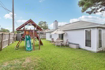 319 Hickory Hollow Dr, Jacksonville, FL 32225