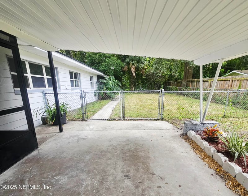 7018 Arques Rd, Jacksonville, FL 32205