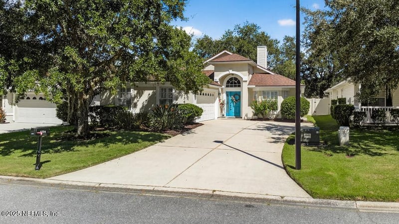 1734 Moss Creek Dr, Fleming Island, FL 32003