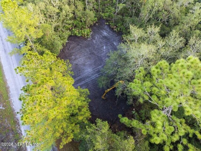 201 Mocking Bird Rd, Satsuma, FL 32189