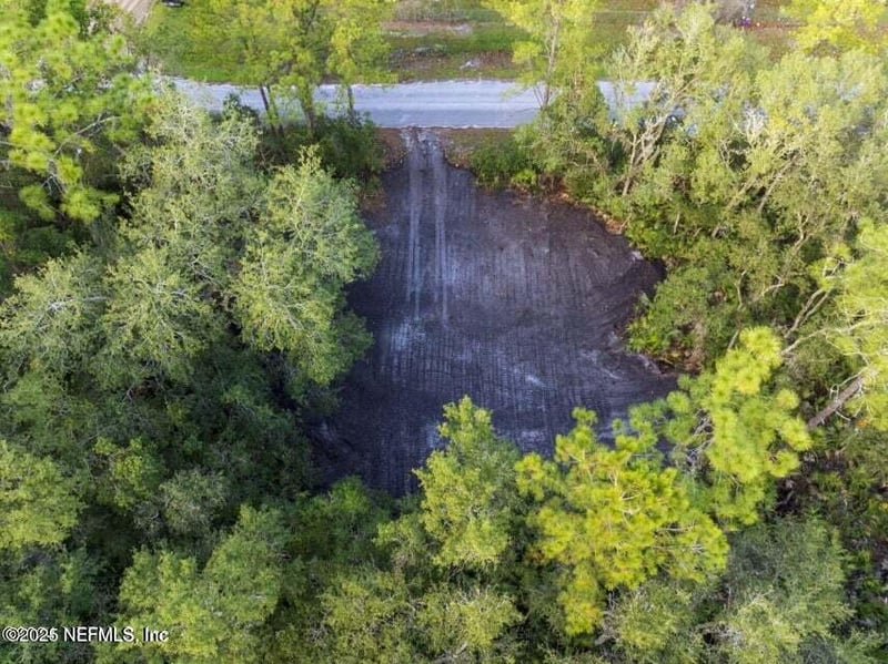 201 Mocking Bird Rd, Satsuma, FL 32189