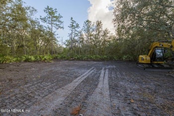 201 Mocking Bird Rd, Satsuma, FL 32189