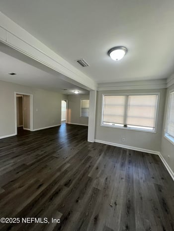 1049 Stark St, Jacksonville, FL 32208