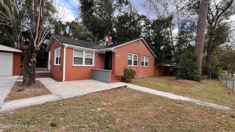 9025 Monroe Ave, Jacksonville, FL 32208