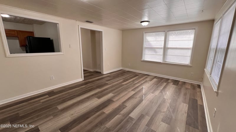 9025 Monroe Ave, Jacksonville, FL 32208