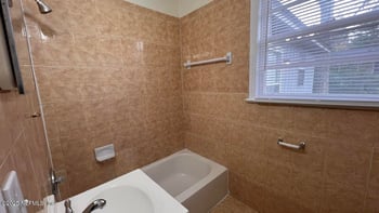 9047 Van Buren Ave, Jacksonville, FL 32208