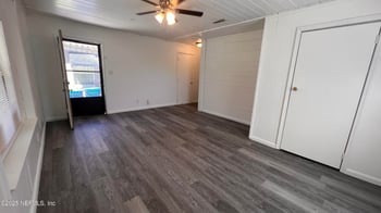 9053 Jefferson Ave, Jacksonville, FL 32208