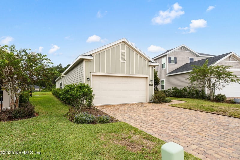 2670 Hanberry Ln, Green Cove Springs, FL 32043