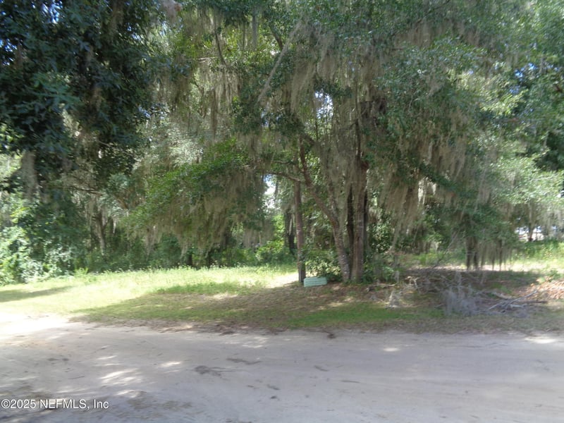 0 Lake Shore Lot 417 Ter, Interlachen, FL 32148