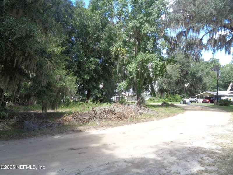 0 Lake Shore Lot 417 Ter, Interlachen, FL 32148