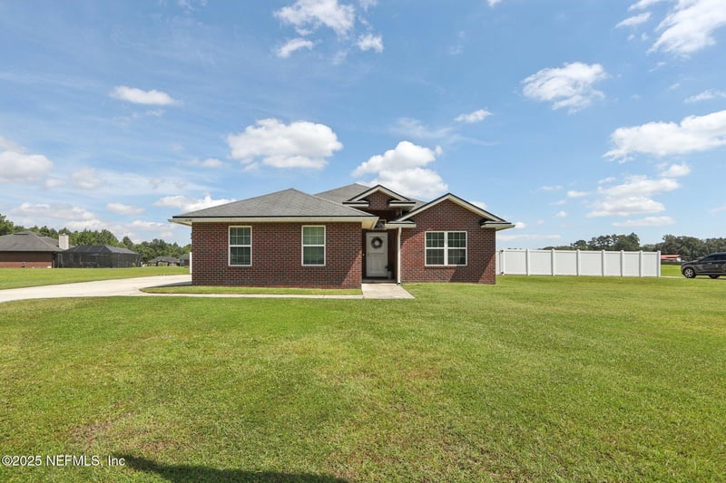 54106 Amblerwood Way, Callahan, FL 32011