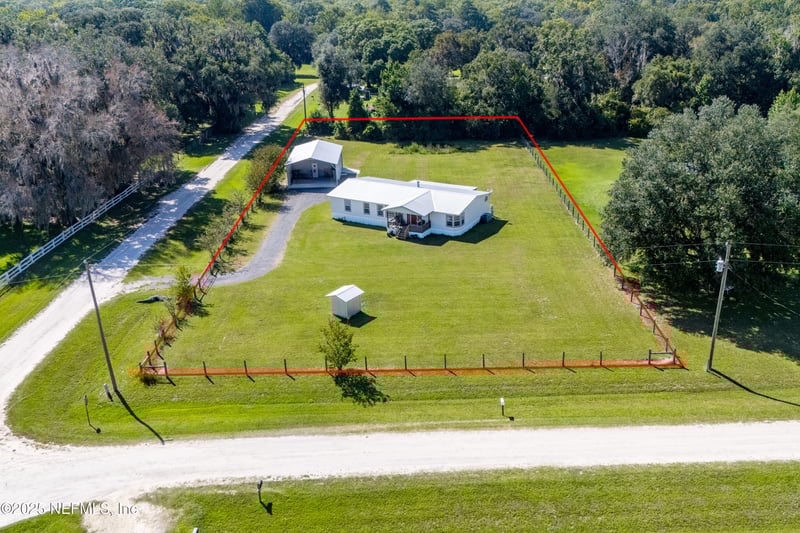 19414 135th Ln, Lake Butler, FL 32054