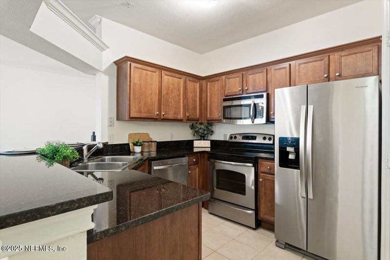 10961 Burnt Mill Rd #1115, Jacksonville, FL 32256