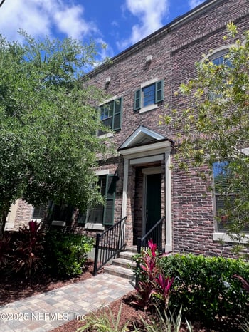 241 Beech St, Fernandina Beach, FL 32034