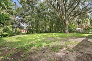 8231 Hewitt St, Jacksonville, FL 32244