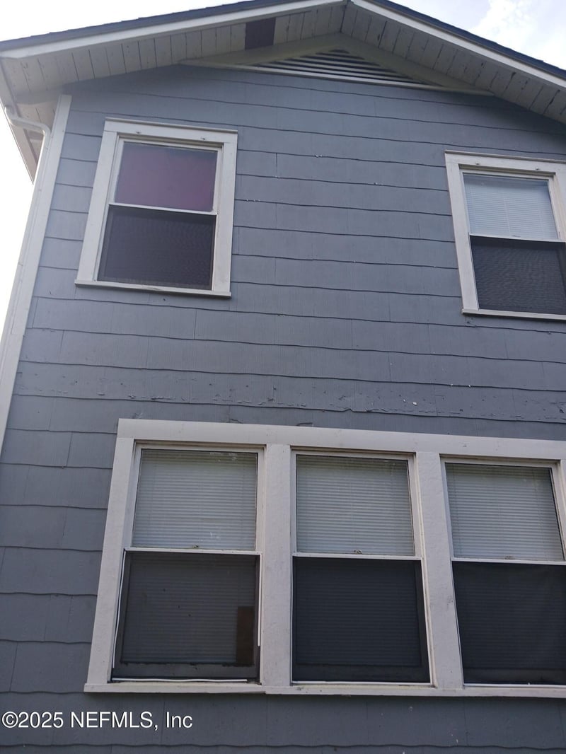 2233 Schumacher Ave, Jacksonville, FL 32207