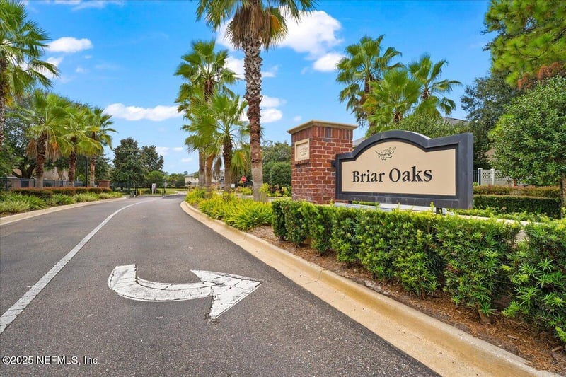 3695 Creswick Cir #16E, Orange Park, FL 32065